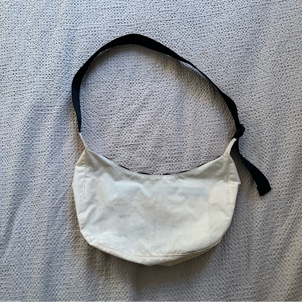 Baggu white medium nylon crescent bag